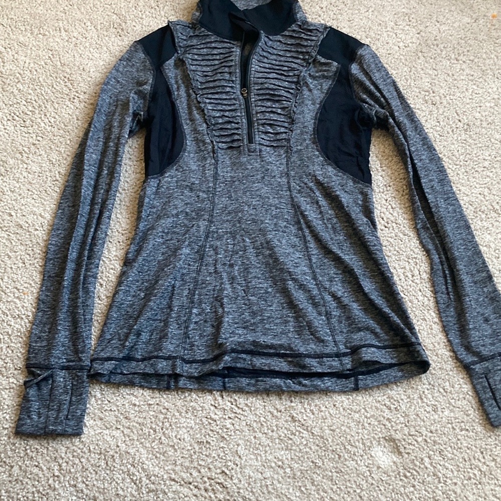 Lululemon active top